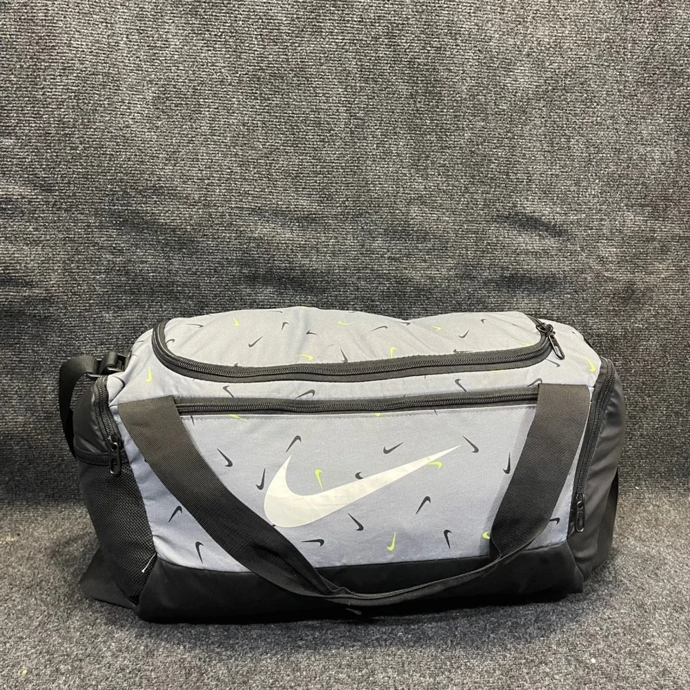 Nike BA6044-011 Brasilia 9.0 AOP2 All Over Print 41L Small Training Duffel Bag‎